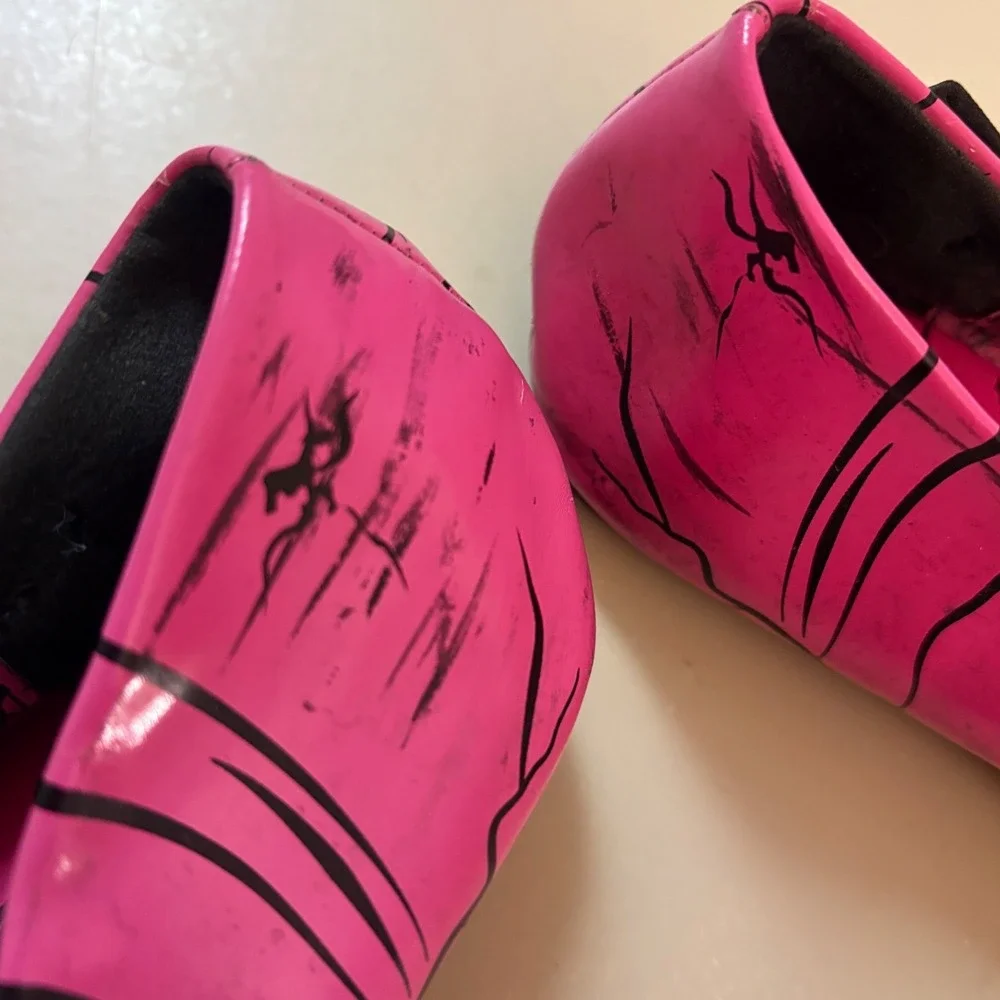 Y2K Rare Iron Fist Pink Zombie Skull Ballet Flats Bow Detail Scene